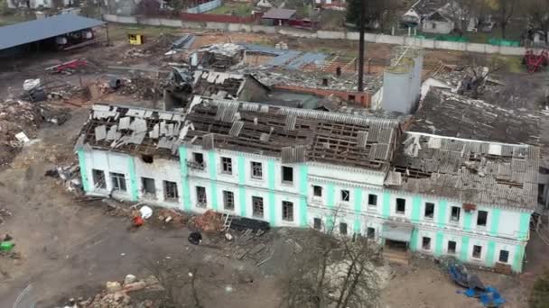 Makariv Zerstörte Gebäude Nach Russischer Invasion Hochwertige Filmdrohne — Stockvideo