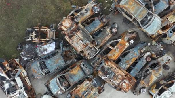 Las Consecuencias Guerra Ucrania Destruyeron Automóviles Irpin Distrito Bucha Imágenes — Vídeos de Stock