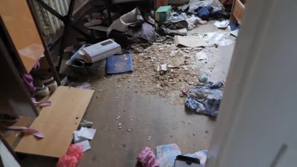 Das Ergreifende Bild Zeigt Ein Von Bomben Verwüstetes Haus Dem — Stockvideo