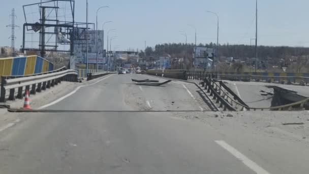 Most Pobliżu Irpen Bucha Ukraina Który Został Poważnie Uszkodzony Przez — Wideo stockowe