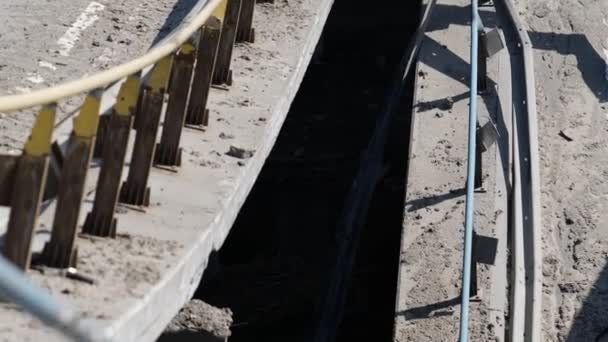Puente Cerca Irpen Bucha Ucrania Que Sido Gravemente Dañado Por — Vídeo de stock
