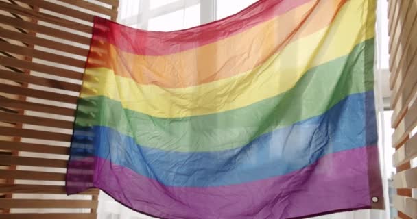 Stolthed Flag Derhjemme Lgbtq Pride Event Lgbt Pride Month Venskab – Stock-video