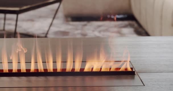 Close Artificial Electronic Fireplace Burning Smoke Fire Bio Fireplace Burn — Stockvideo