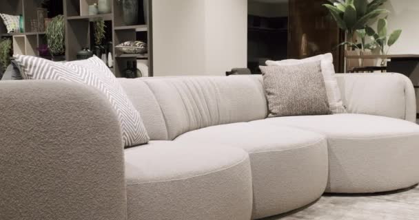 Modern Contemporary Minimalist Living Room White Beige Furniture White Kitchen — Stockvideo
