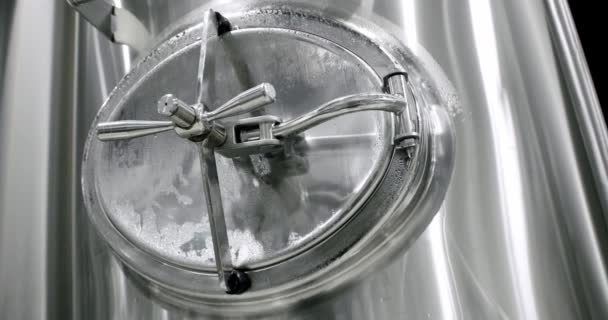 Stainless Steel Tanks Brewing Beer Huge Stainless Vats Brewery Equipment — Stockvideo