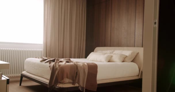 Interiör Modernt Lyxigt Sovrum Med Möbler Elegant Inredning Minimalistiskt Sovrum — Stockvideo