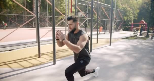 Sporty Man Doing Lunges One Leg Strengthen Muscles Thighs Buttocks — Stock Video