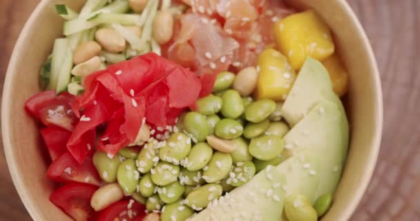 Poke Bowl Traditional Hawaiian Raw Fish Salad Organic Clean Eating — Stock Video