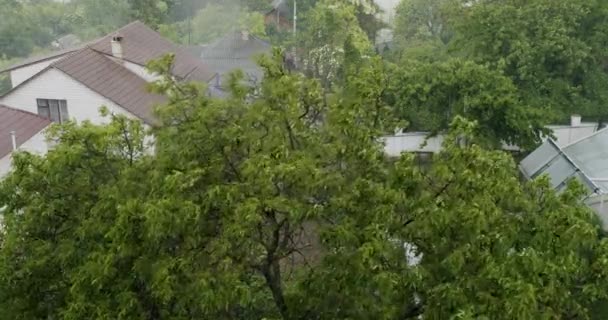 Inundáció Árvíz Esőzés Esőfelhő Jégvihar Viharos Jégeső Ablakon Természeti Csapás — Stock videók