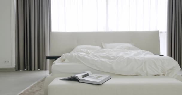 Diseño Interior Elegancia Habitación Minimalista Moderno Hotel Dormitorio Interior Cama — Vídeos de Stock