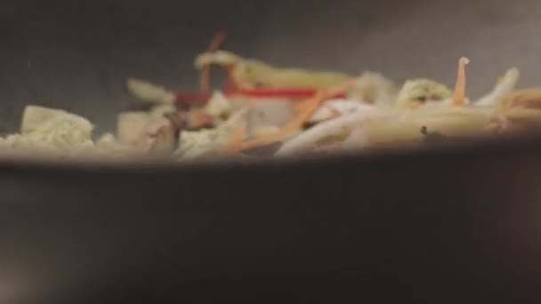 Перемішати Овочі Креветки Ясом Пробудженні Крупним Планом Повільний Рух Змішування — стокове відео