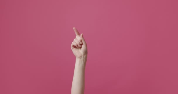 Kvinnlig Hand Gestikulerar Visar Ett Tecken Att Det Inte Möjligt — Stockvideo