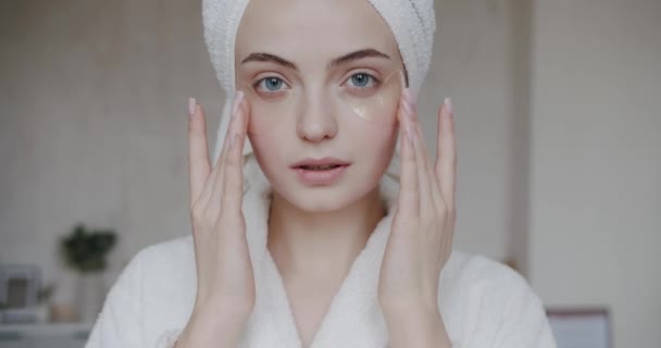 Young Beautiful Woman Bathrobe Towel Head Healthy Skin Laughs Joyfully — Stock Video