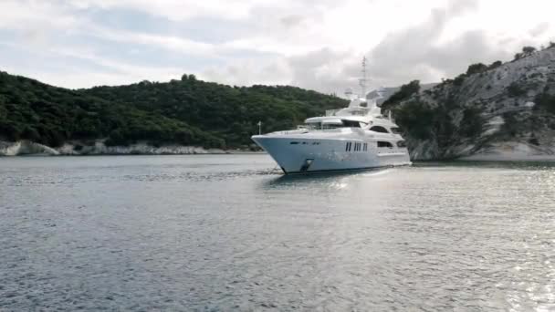 Zeilen Luxe Zeilboot Zeilboot Luxe Cruisereis Uitzicht Van Boven Van — Stockvideo