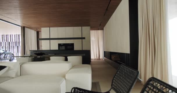 Elegante Casa Con Diseño Interior Minimalista Muebles Modernos Cómodo Sofá — Vídeos de Stock