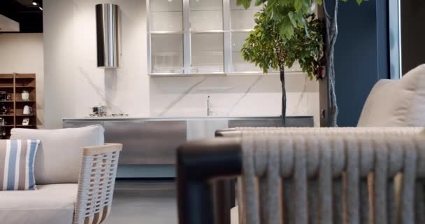 Meubilair Voor Tuin Moderne Luxe Villa Minimalistisch Appartement Outdoor Tafel — Stockvideo