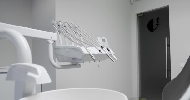Koncepcja Opieki Dentystycznej Nowoczesna Praktyka Dentystyczna Krzesło Dentystyczne Inne Akcesoria — Wideo stockowe