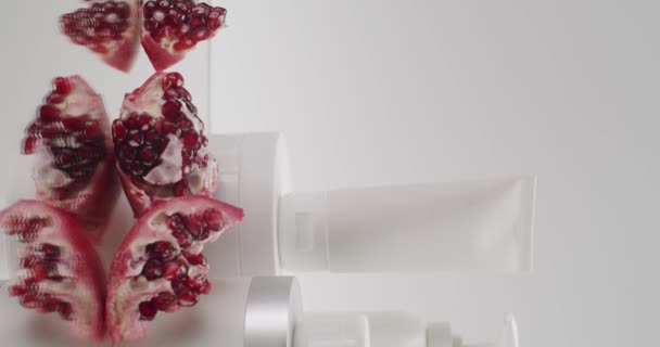 Kosmetiska Oljor Baserade Naturliga Ingredienser Skrubb Tonic Kroppsvård Burkar Flaskor — Stockvideo
