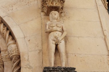 Hırvatistan 'ın Sibenik kentinde mimari ve simgeler.