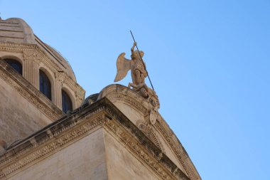 Hırvatistan 'ın Sibenik kentinde mimari ve simgeler.