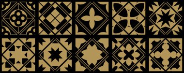 Karmaşık geometrik tasarımlar içeren zarif altın fayans desenleri. Klasik süs stillerinden esinlenilmiştir. Duvar kağıtları, baskılar ve dekoratif arka planlar için ideal.