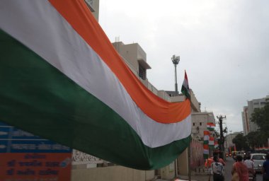 Har Ghar Tiranga Yatra. RAJKOT, GUJARAT, INDIA, DED 13-08-2023 tarihli, Dharam Sineması Sokak Kapalı Görünümü, Har Ghar Tiranga Yatra, Hindistan Başbakanı Shree Narendra Modi, vatandaşları Hindistanlı ...
