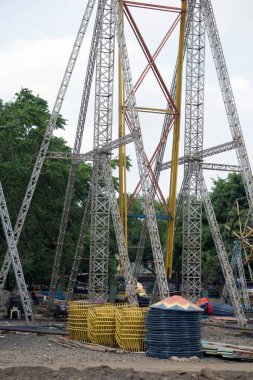 RAJKOT, GUJARAT, INDIA 30-08-2023, Saurashtra 'nın en büyük fuarı için dönme dolabın en geniş manzarası