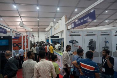Rajkot, Gujarat, Hindistan. 27 Eylül 2024. Dorevo lazer kabini, Rajkot Makine Araçları Göster 2024.