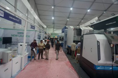 Rajkot, Gujarat, Hindistan. 27 Eylül 2024. Losma stop, Rajkot Makine Araçları Göster 2024.