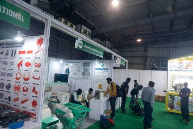 Gandhinagar, Gujarat, Hindistan. 21 Eylül 2024 'te. 13 Agri Asya Sergisi 2024 Oyalama Personeli.