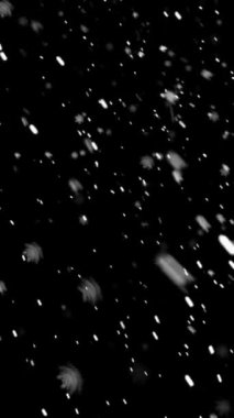 Dikey Gerçekçi Çözünürlük Kar ve Kar Taneleri, Gezici Videolar, Makaleler, Kış ve Noel Teması Canlandırması için Yararlı, Kusursuz Döngüsüz Döngü ile Süreyi Gerektiği Gibi Genişlet