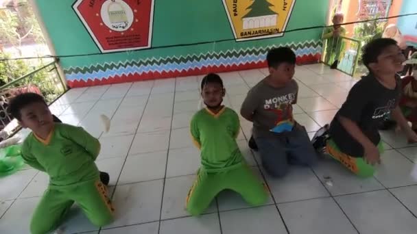 Susținătorii Își Oferă Sprijinul Celor Care Concurează Concurs Videoclipuri Kalimantan — Videoclip de stoc