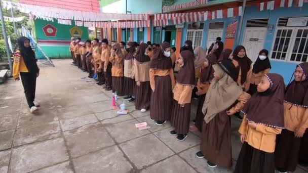 School Children Standing Line Flag Ceremony Preparation Video Footage South — Video Stock
