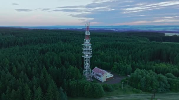Radio Receiver Towering High Forest Aerial View Drone Background Dusk — Stock Video
