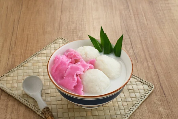 Gempol Индонезийский Десерт Гемпола Рисовой Муки Кокосового Молока Сахара — стоковое фото