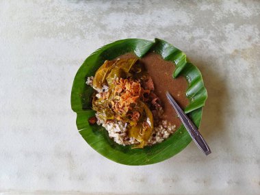 Nasi Pindang Kudus, Endonezya geleneksel sığır eti çorbası..