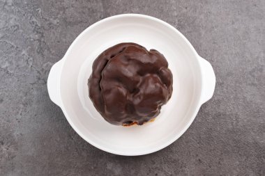 Kue Soes ya da Choux Pasta Kreması Çikolata ya da vanilya kremalı