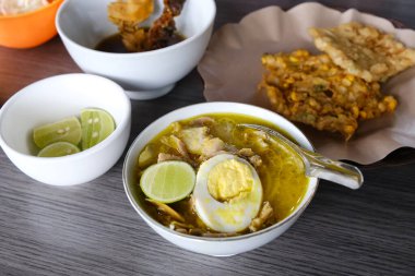 Soto Ayam Lamongan, Endonezya 'dan geleneksel tavuk çorbası