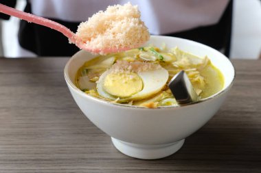 Soto Ayam Lamongan, Endonezya 'dan geleneksel tavuk çorbası