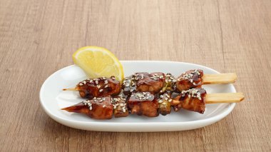 Yakitori ızgara tavuk, Japon foo
