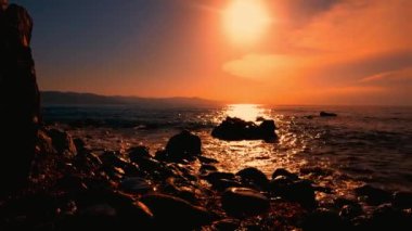 Seascape at dawn - 5K