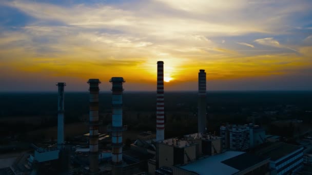Paisaje Atardecer Una Central Eléctrica — Vídeos de Stock