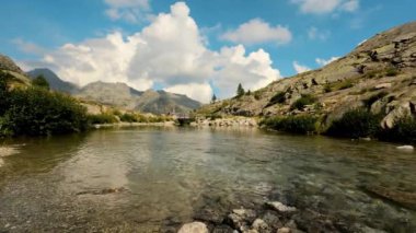 Cornisello Gölü 'ndeki Alp Manzarası - 5K
