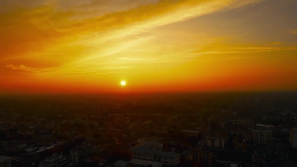 Drohne Aus Der Luft Winterlandschaft Bei Sonnenuntergang Der Stadt — Stockvideo