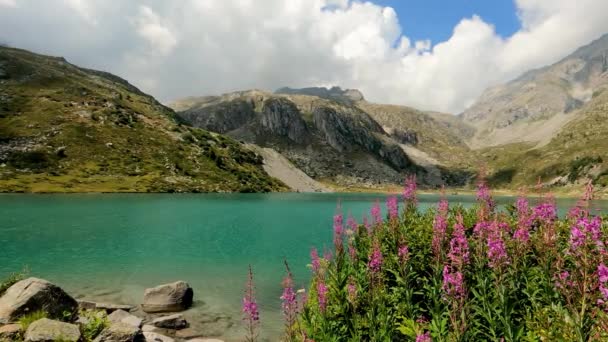 Spektakularny Dolomitowy Krajobraz Nad Jeziorem Cornisello — Wideo stockowe