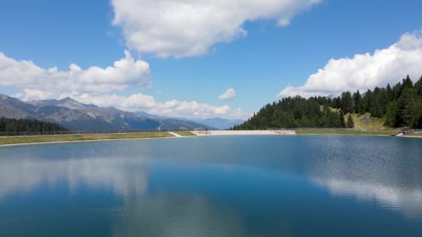 Drona Lotnicza Spektakularny Krajobraz Nad Jeziorem Grual Alpine — Wideo stockowe