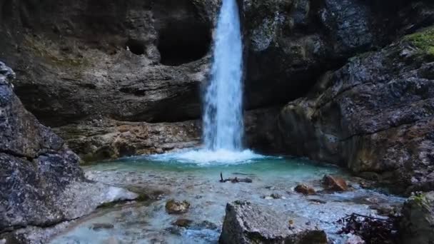 Dron Powietrzny Fantastyczny Krajobraz Nad Paradise Falls — Wideo stockowe