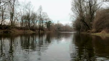 Winter day on a Small River - 5K