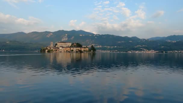 Летний Пейзаж Озере Орта Италия — стоковое видео