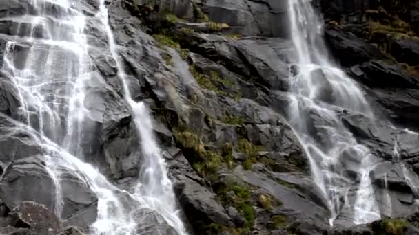 Водоспад Нардіс Поспішає — стокове відео
